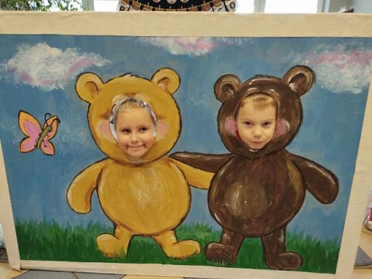 Grafika #4: Dzień Pluszowego Misia