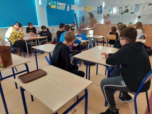 Grafika #4: Warsztaty przyrodnicze w SP Szczenurze