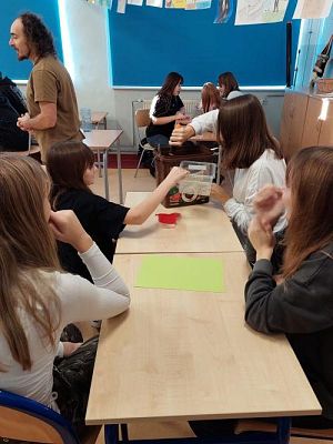 Grafika #10: Warsztaty przyrodnicze w SP Szczenurze