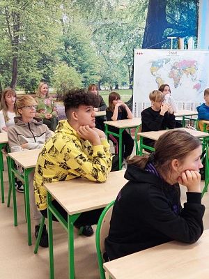 Grafika #21: Warsztaty przyrodnicze w SP Szczenurze