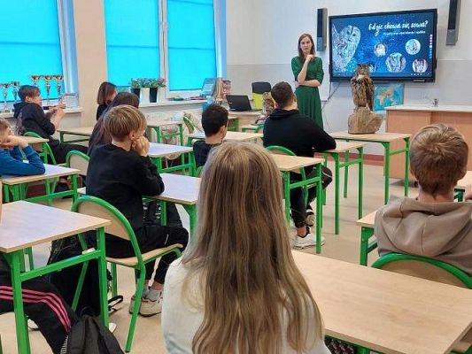 Grafika #23: Warsztaty przyrodnicze w SP Szczenurze