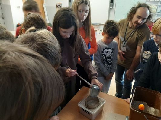 Grafika #45: Warsztaty przyrodnicze w SP Szczenurze