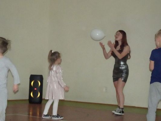 Grafika #67: Zabawa andrzejkowa