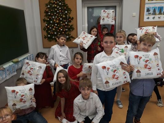 Grafika #4: Świąteczne spotkanie klasa 3