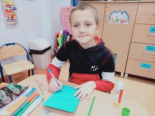 Grafika #9: Akcja społeczna "Wyślij kartkę do seniora"