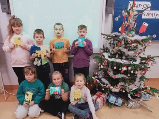 Grafika #12: Akcja społeczna "Wyślij kartkę do seniora"