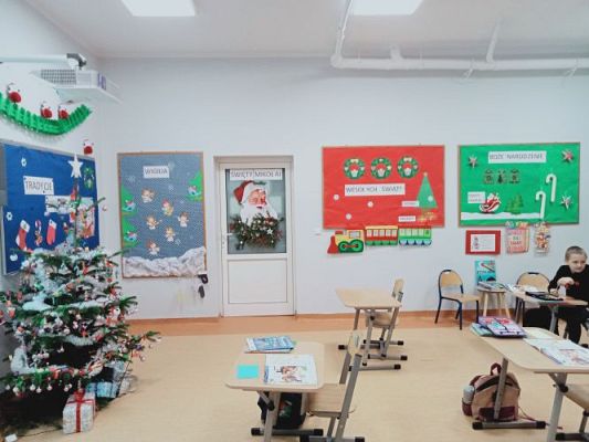 Grafika #8: Świątecznie u pierwszoklasistów