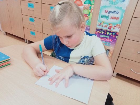 Grafika #36: Świątecznie u pierwszoklasistów