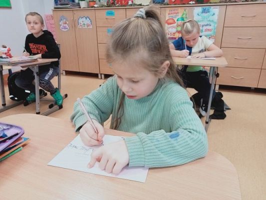 Grafika #38: Świątecznie u pierwszoklasistów