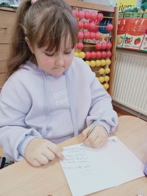 Grafika #42: Świątecznie u pierwszoklasistów