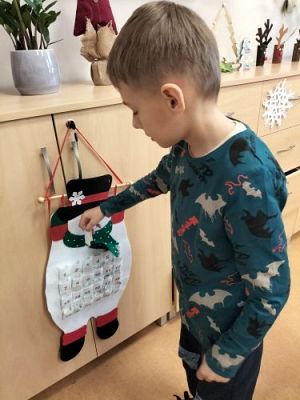 Grafika #39: Czar Bożego Narodzenia w kl. 2