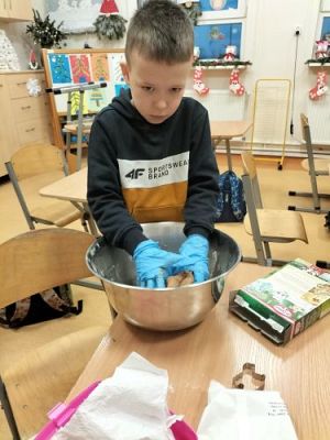 Grafika #46: Czar Bożego Narodzenia w kl. 2