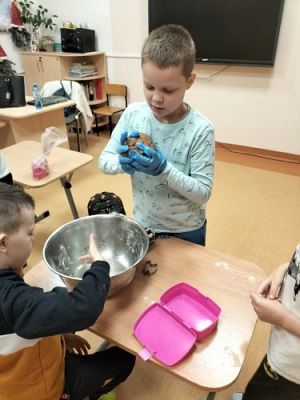 Grafika #49: Czar Bożego Narodzenia w kl. 2