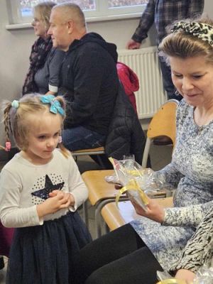 Grafika #18: Dzień Babci i Dziadka u najmłodszych