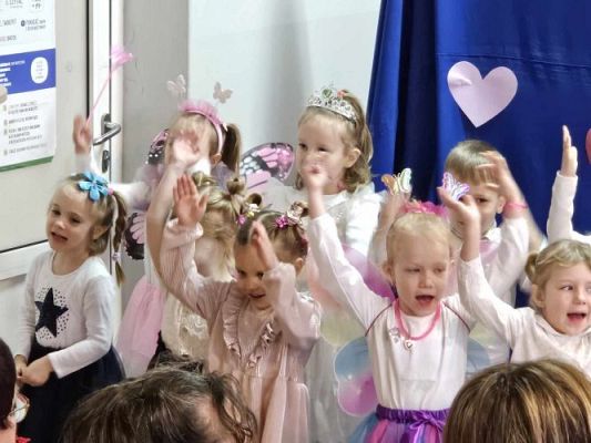 Grafika #22: Dzień Babci i Dziadka u najmłodszych