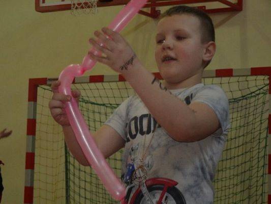 Grafika #25: Szkolny bal karnawałowy