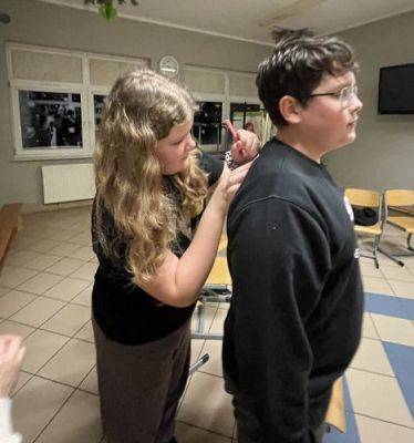 Grafika #2: Noc w szkole - impreza integracyjna klas 6 i 7.