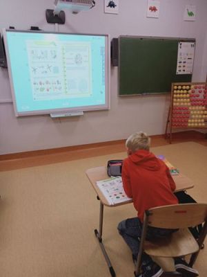 Grafika #0: Zdrowo jem, więcej wiem- projekt edukacyjny kl. 1