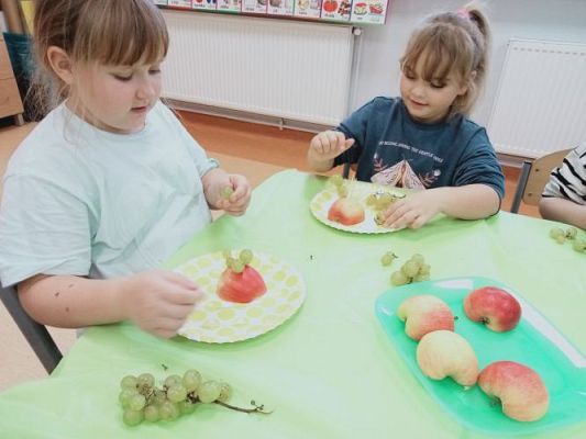 Grafika #11: Zdrowo jem, więcej wiem- projekt edukacyjny kl. 1