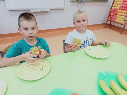 Grafika #16: Zdrowo jem, więcej wiem- projekt edukacyjny kl. 1