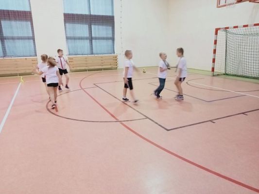 Grafika #23: Zdrowo jem, więcej wiem- projekt edukacyjny kl. 1