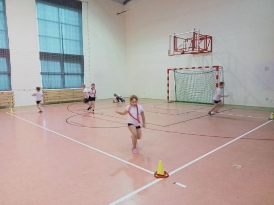 Grafika #25: Zdrowo jem, więcej wiem- projekt edukacyjny kl. 1