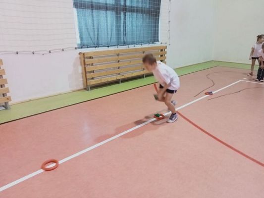 Grafika #36: Zdrowo jem, więcej wiem- projekt edukacyjny kl. 1