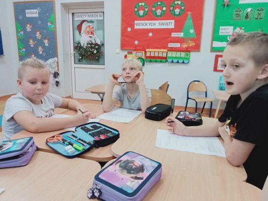 Grafika #44: Zdrowo jem, więcej wiem- projekt edukacyjny kl. 1