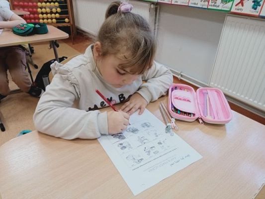 Grafika #58: Zdrowo jem, więcej wiem- projekt edukacyjny kl. 1