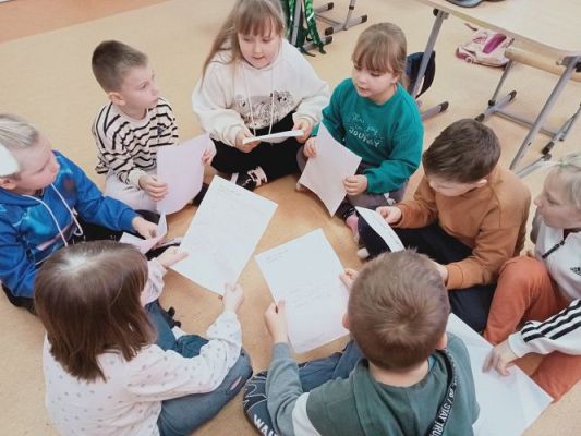 Grafika #70: Zdrowo jem, więcej wiem- projekt edukacyjny kl. 1