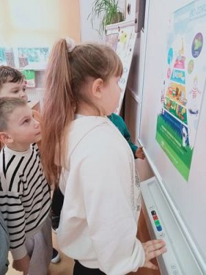 Grafika #72: Zdrowo jem, więcej wiem- projekt edukacyjny kl. 1