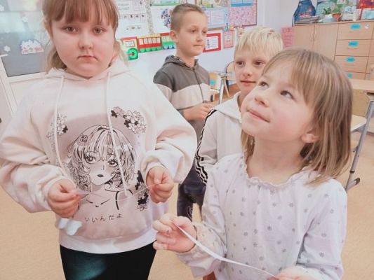 Grafika #78: Zdrowo jem, więcej wiem- projekt edukacyjny kl. 1