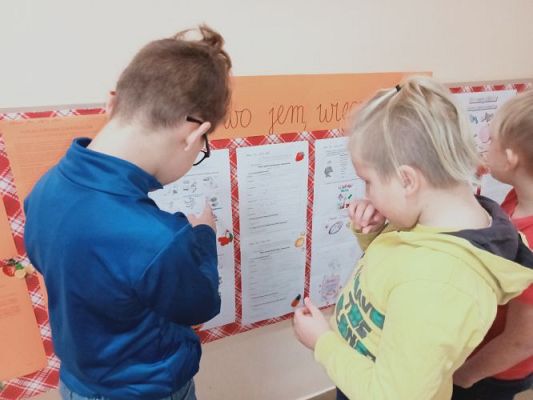 Grafika #98: Zdrowo jem, więcej wiem- projekt edukacyjny kl. 1