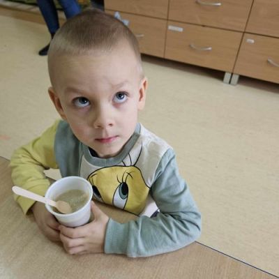 Grafika #9: "Akademia smaku" - czwarte zadanie z Projektu "Gramy Zmysłami"