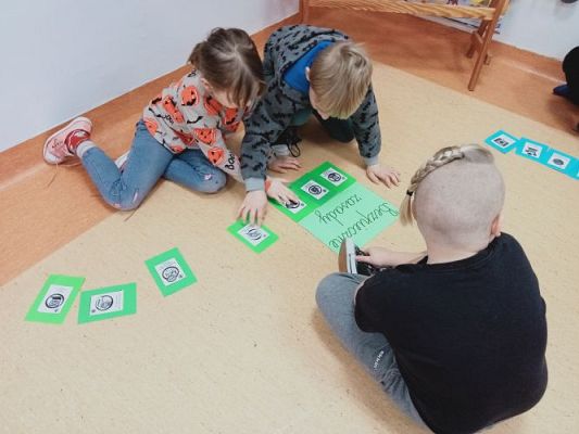 Grafika #21: Akademia Bezpiecznego Puchatka. Edycja IV- kl. I