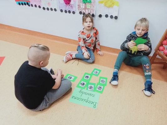 Grafika #25: Akademia Bezpiecznego Puchatka. Edycja IV- kl. I