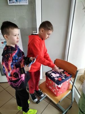 Grafika #7: Walentynkowe zabawy w kl. II