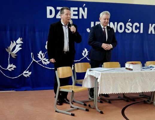 Grafika #0: Spotkanie z senatorem Rzeczpospolitej Polskiej Kazimierzem Kleiną