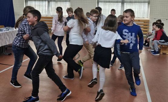 Grafika #4: Spotkanie z senatorem Rzeczpospolitej Polskiej Kazimierzem Kleiną