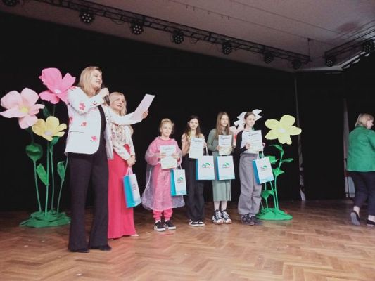 Grafika #49: Gminny Konkurs Recytatorski "Wiosna, wiosna ach, to ty! "