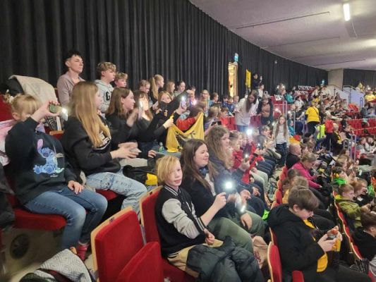 Grafika #2: WYJAZD NA KASZUBSKI MECZ DO ERGO ARENY