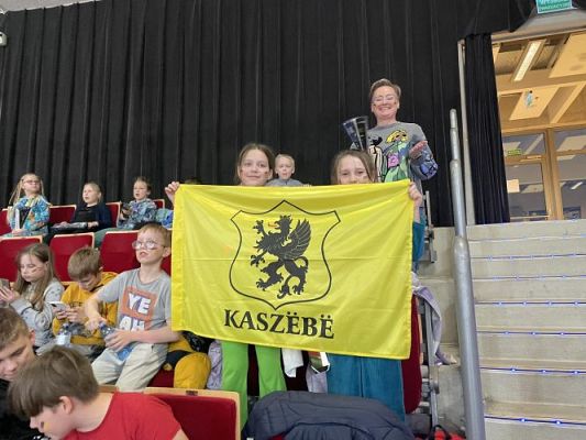 Grafika #16: WYJAZD NA KASZUBSKI MECZ DO ERGO ARENY