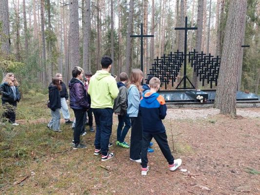 Grafika #4: Piaśnica- "polska Golgota"