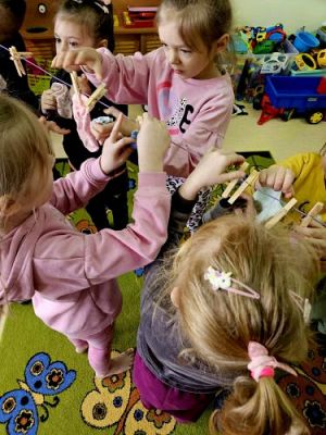 Grafika #7: Dzień Kolorowej Skarpetki