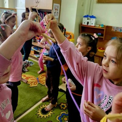 Grafika #9: Dzień Kolorowej Skarpetki