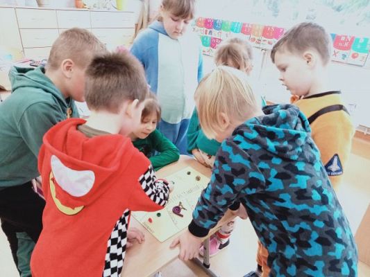 Grafika #8: Akademia Bezpiecznego Puchatka. Edycja V ostatnia- kl. I